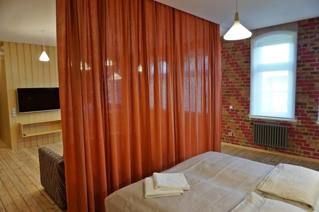 Kolorowy Apartament A9 Katowice Nikiszowiec ภายนอก รูปภาพ
