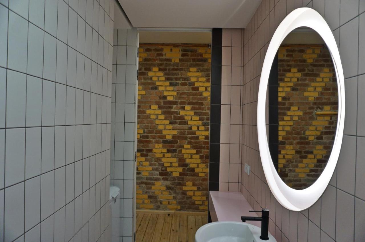 Kolorowy Apartament A9 Katowice Nikiszowiec ภายนอก รูปภาพ