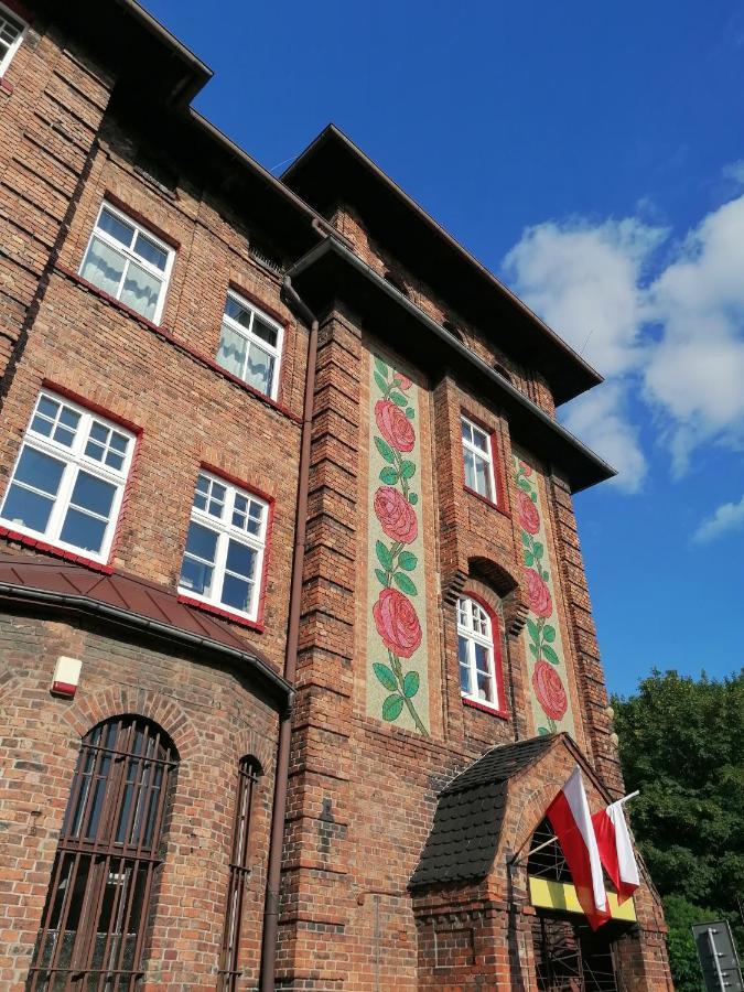 Kolorowy Apartament A9 Katowice Nikiszowiec ภายนอก รูปภาพ